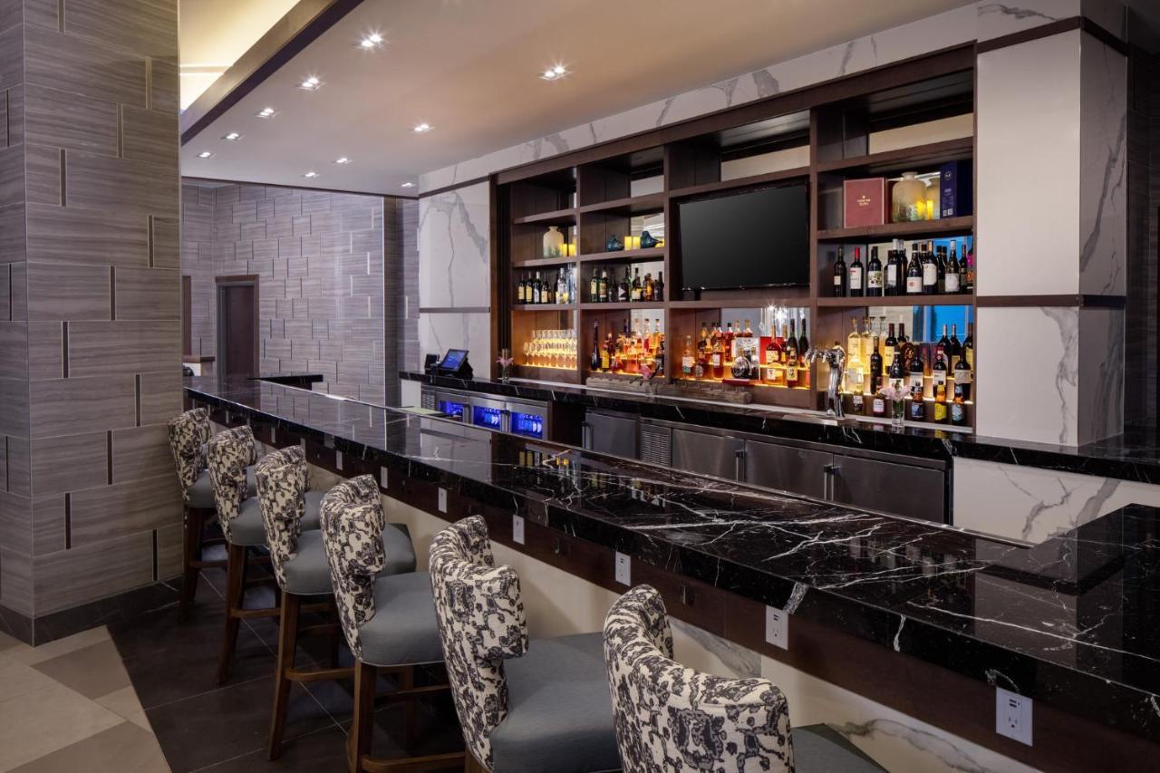 Hotel Indigo Flushing - Laguardia New York Exterior photo